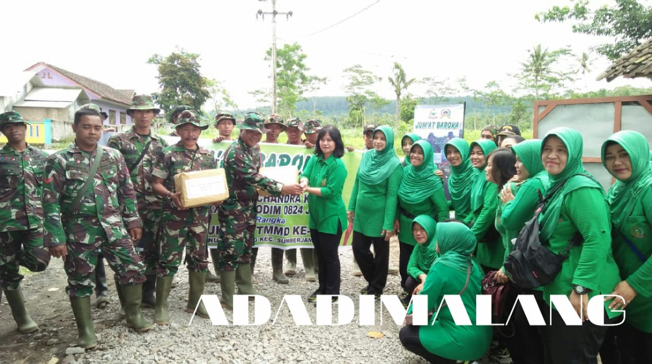 Persit KCK Cabang 38 Kodim 0824 Kunjungi Lokasi TMMD