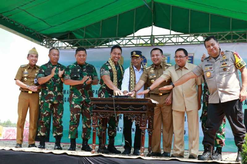 Lanudad Gatot Soebroto Resmi Buka Penerbangan Komersial