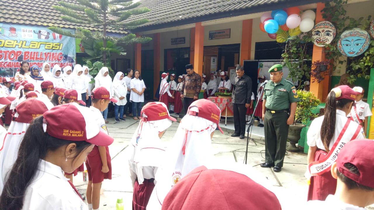 Pembentukan Karakter Siswa Sdn Gadang Ii Kota Malang Dan Deklarasi Anti