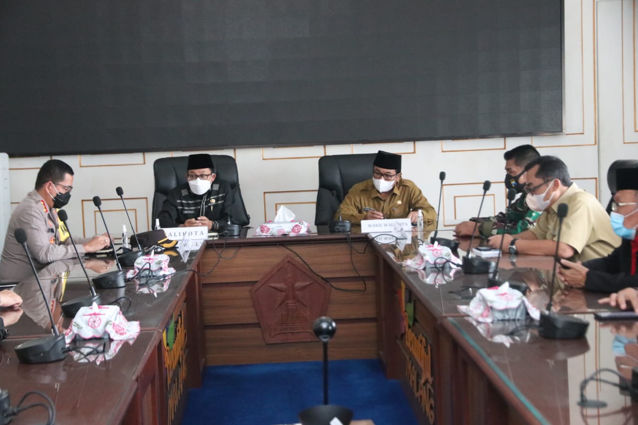 Asal Menerapkan Prokes Covid-19 Dengan Ketat, Wali kota Malang Ijinkan Gelar Sholat Idul Fitri