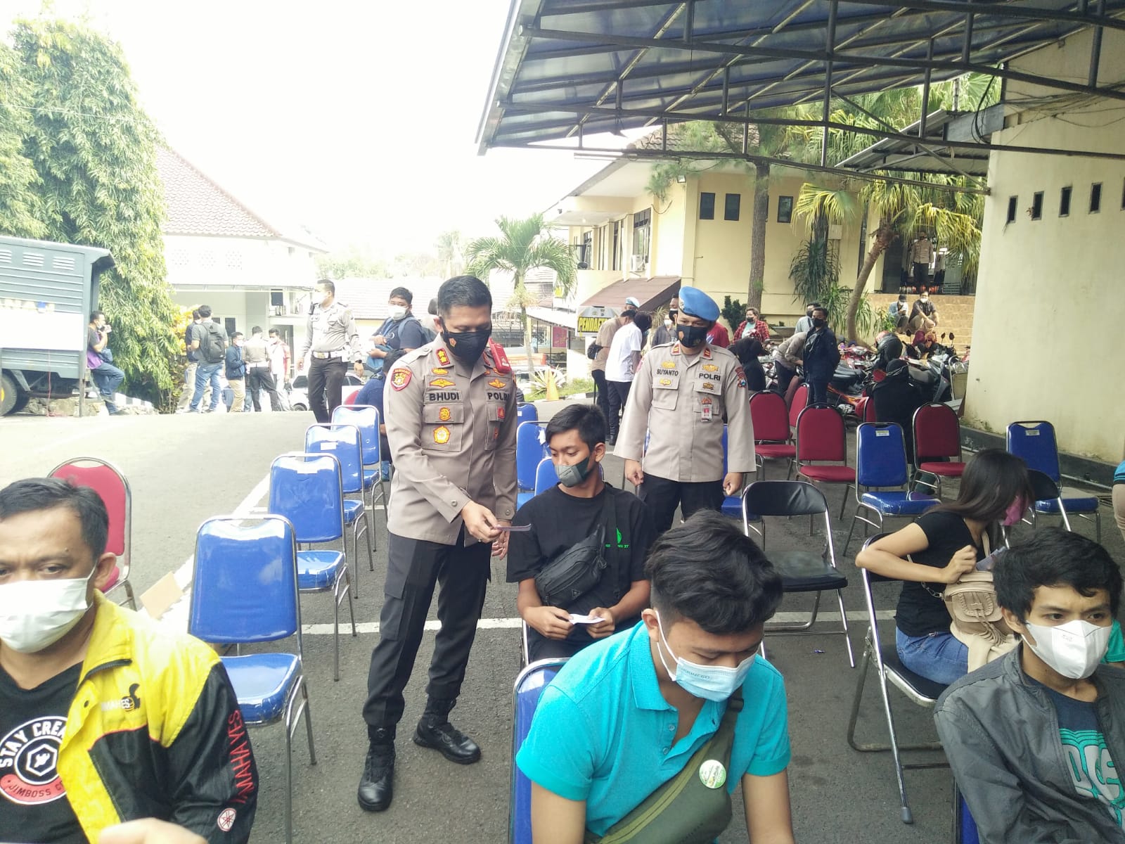 Kapolresta Malang Kota AKBP Budi Hermanto S.I.K., M.Si memantau langsung pelaksanaan Vaksinasi Merdeka Semeru