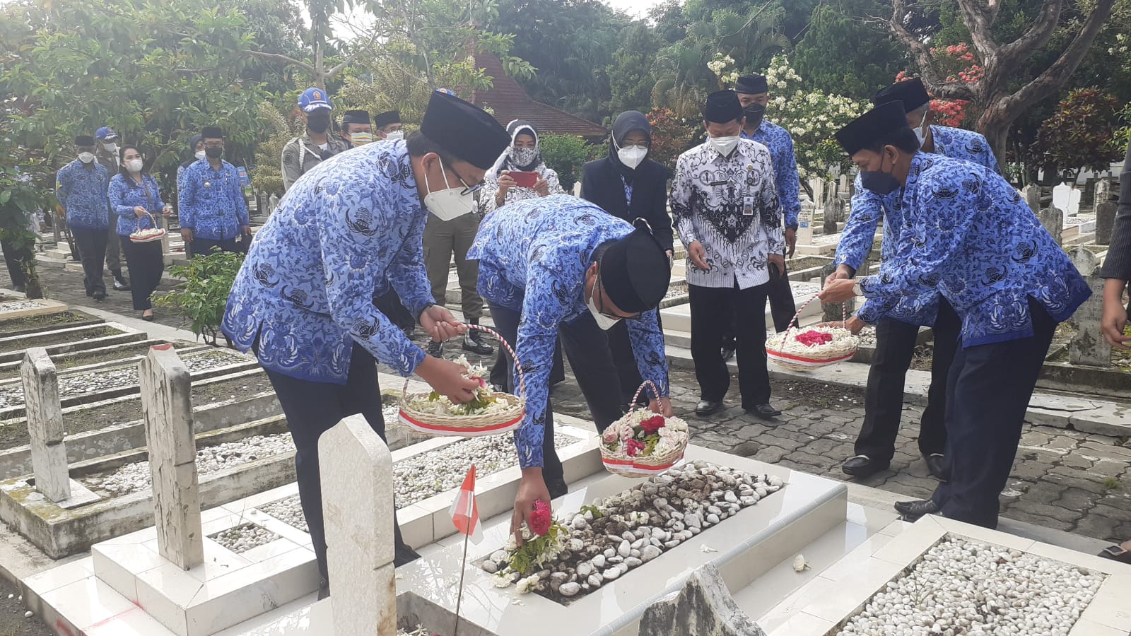 Peringati Hari Korpri, Sutiaji : ASN Jadi Pelayan, Bukan Minta Dilayani