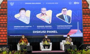 Diskusi Panel Sosialisasi Undang-Undang Harmonisasai Peraturan Perpajakan (UU HPP)