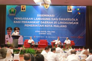 Wali Kota Malang memberikan arahan dalam kegiatan Diseminasi Pengadaan Barang dan Jasa di lingkup Pemkot Malang (02/03/2022)