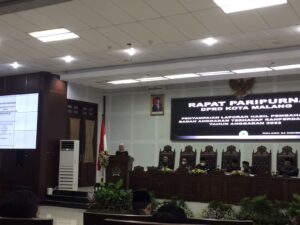 Badan Anggaran menyampaikan hasil pembahasan terkait dengan target PAD 2023 Kota Malang yang mencapai Rp.1 Triliun