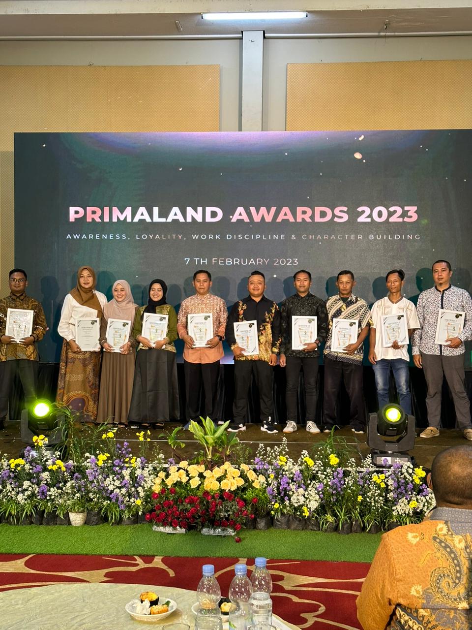 Tingkatkan Kualitas Layanan, Primaland Beri Awards Karyawannya