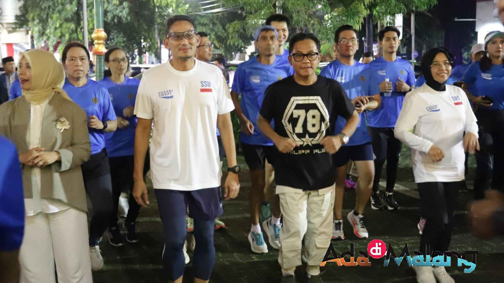 Menparekraf RI, Sandiaga Salhudin Uno bersama Wali Kota Sutiaji saat mengikuti kegiatan Malang Night Run