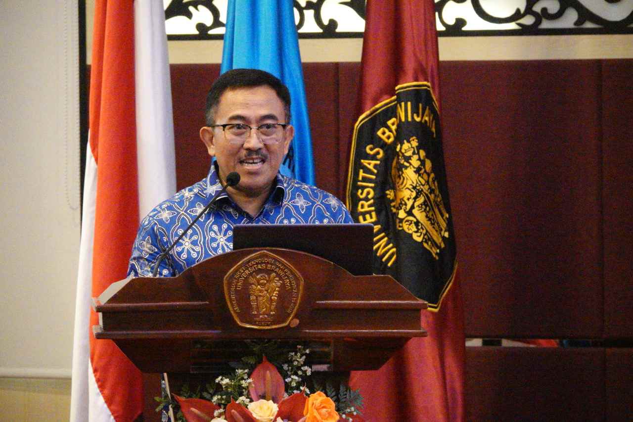 (Plt) Direktur Jenderal Badan Peradilan Agama Mahkamah Agung Republik Indonesia Bambang Hery Mulyono, S.H., M.H. saat menyampaikan orasi ilmiahnya