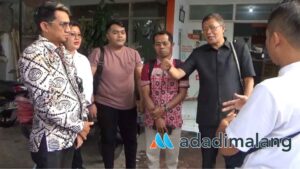 Pengurus DPD PAN Kota Malang Datangi Kantor Bawaslu Kota Malang_compress8