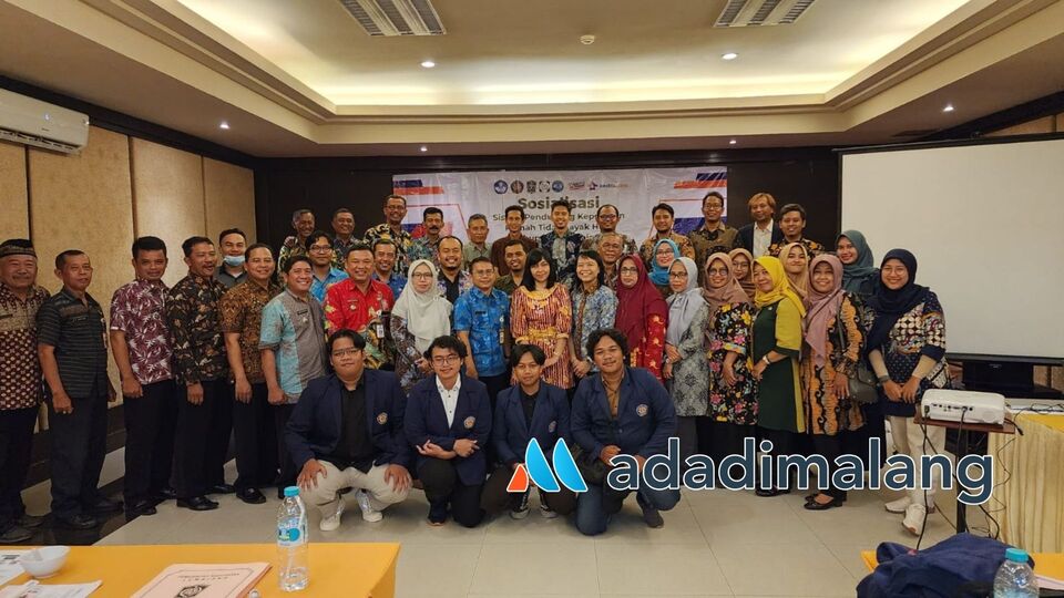 Tingkatkan Kualitas Hunian, POLINEMA Dan DPKP Pemkab Lumajang Sosialisasikan Sistem Pendukung Keputusan RTLH