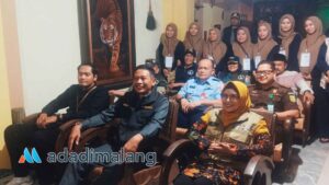 Pj Wali Kota Malang bersama Forkopimda Kota Malang saat meninjau TPS 41 Kelurahan Bumiayu (Foto : Agus Yuwono)