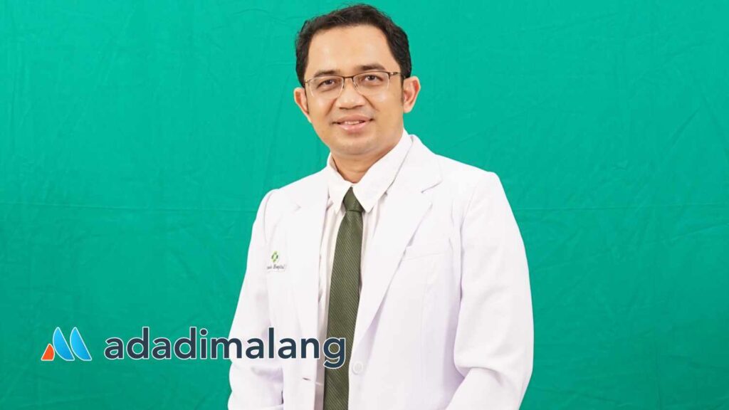Dokter Spesialis Penyakit Dalam Konsultan Endokrin Metabolik Diabetes Persada Hospital Malang, dr. Rulli Rosandi, Sp.PD-KEMD. (Foto : Istimewa)