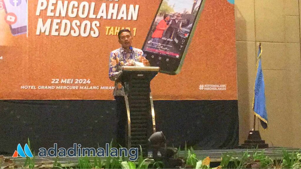 Pj Wali Kota Malang,Dr. Ir. Wahyu Hidayat, MM., berpesan agar masyarakat dapat bermedia sosial dengan baik agar memberikan manfaat yang positif dan tidak menimbulkan masalah (Foto : Agus Yuwono)
