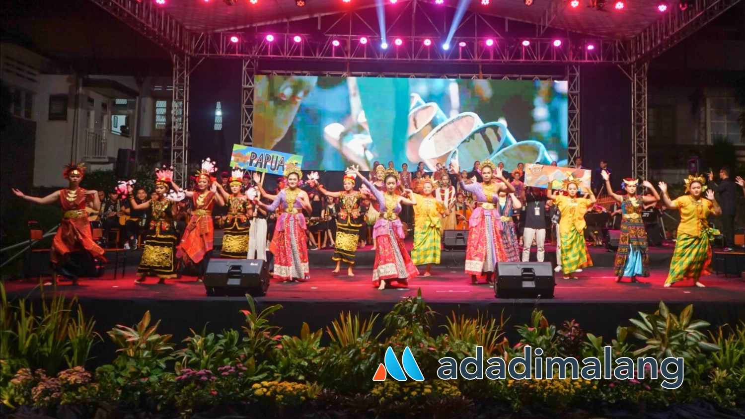 200 Siswa SMAS Katolik Cor Jesu Malang Kembali Tampilkan Kemampuan Seni Budayanya Dalam Art Performance 2024