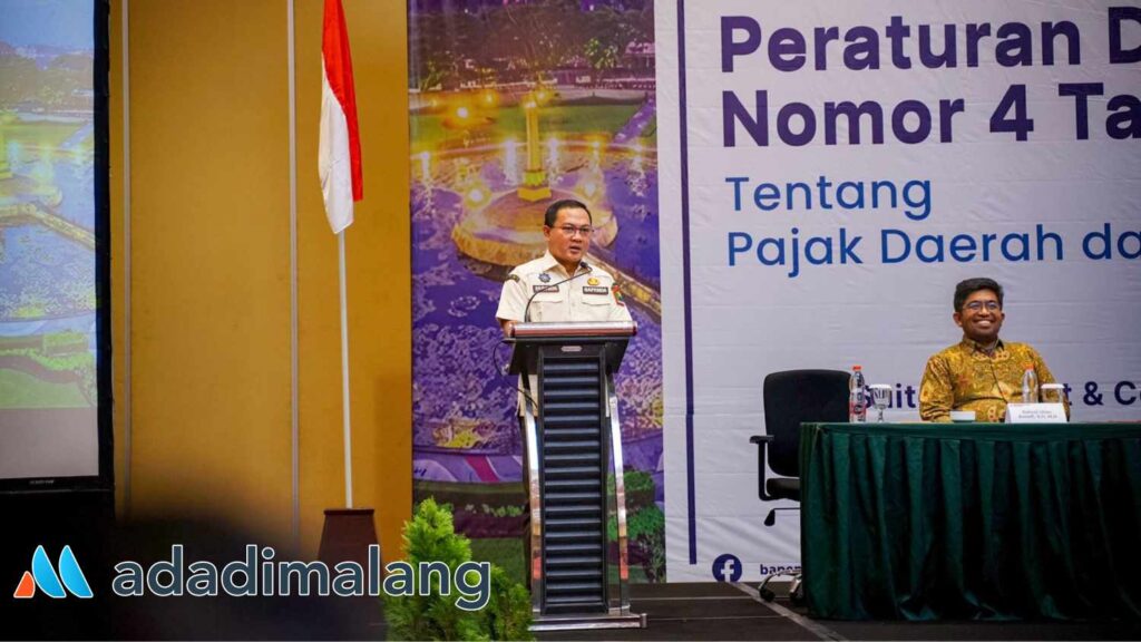 Kepala Badan Pendapatan Daerah (Bapenda) Kota Malang, Dr. Handi Priyanto, AP., M.Si saat memberikan sambutan dalam kegiatan sosialisasi Perda nomor 4 tahun 2023 (Foto : Istimewa)