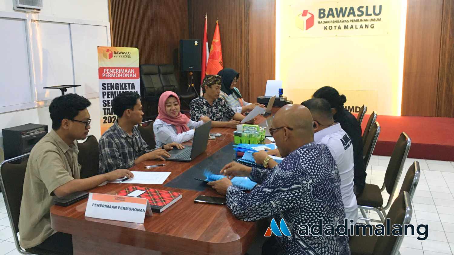 Kuasa Hukum Sam HC-Risky Boncel Ajukan Permohonan Sengketa Proses Pilkada Ke Bawaslu