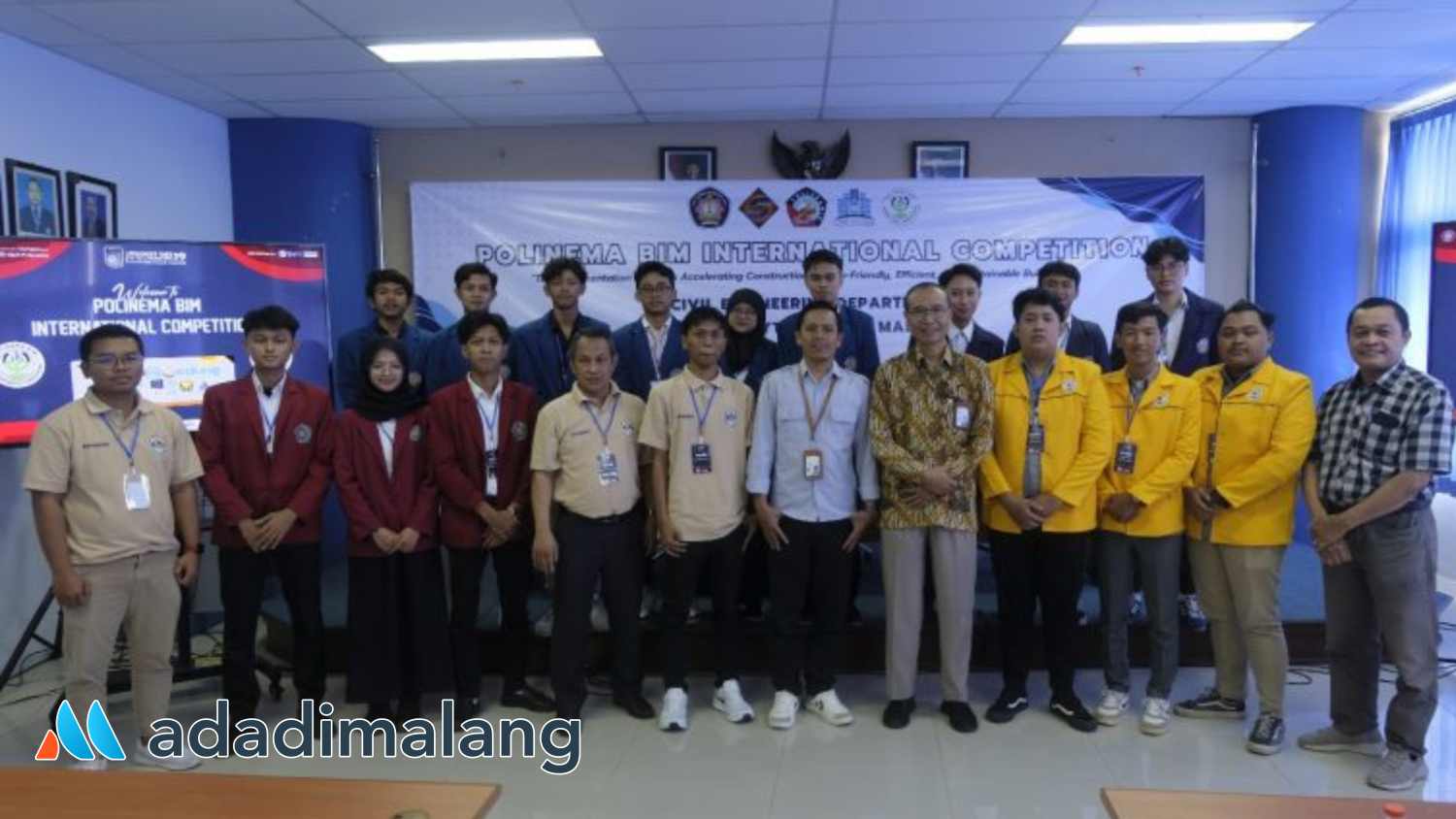 Panitia dan Peserta Kompetisi BIM di Politekik Negeri Malang (POLINEMA) 