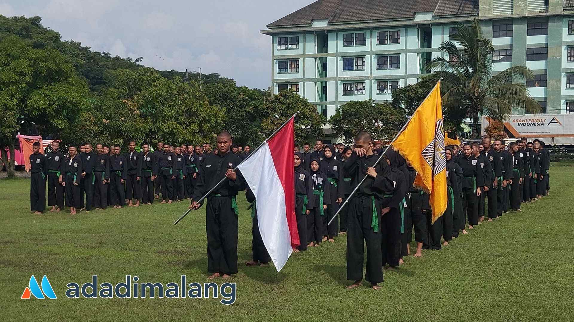 Pelaksanaan Ujian Kenaikan Tingkat PSHT Cabang kota Malang Pusat Madiun di Lapangan Kompi Angmor Rampal hari ini (Foto : Ist)