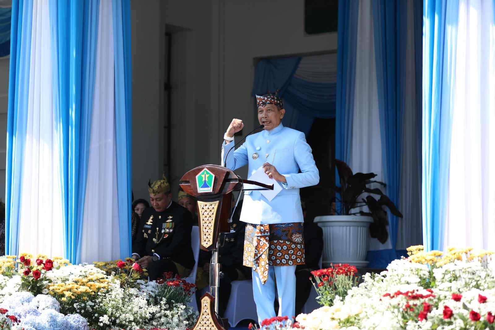 Wali Kota Malang,Dr. Ir. Wahyu Hidayat, MM., saat memimpin Upacara Peringatan HUT Ke-111 Kota Malang