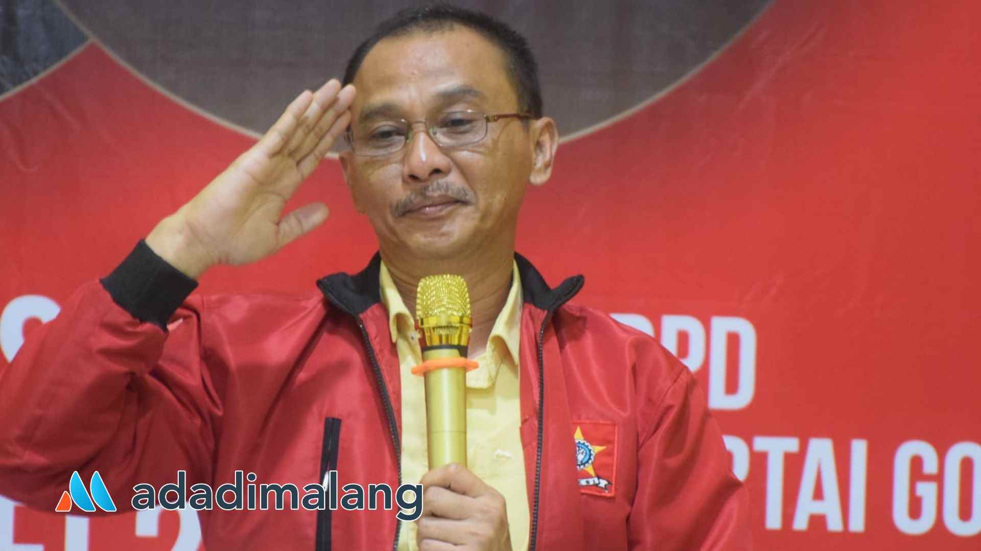 Rudi Nugroho saat memberikan sambutan dan kesiapannya meneruskan tongkat estafet kepemimpinan Partai Golkar Kota Malang usai mendapatkan restu dari Sofyan Edi Jarwoko (Foto : Ist)