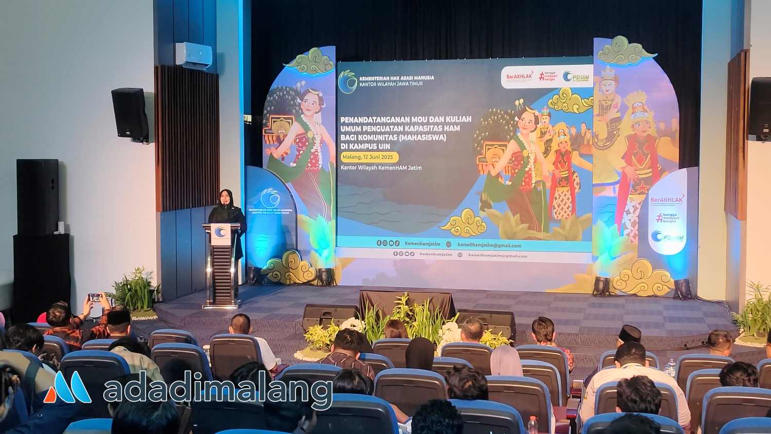 Anggota DPD RI, Lia Istifhama saat menyampaikan sambutannya sebelum dilakukan penandatanganan MoU (Foto : Agus Yuwono)