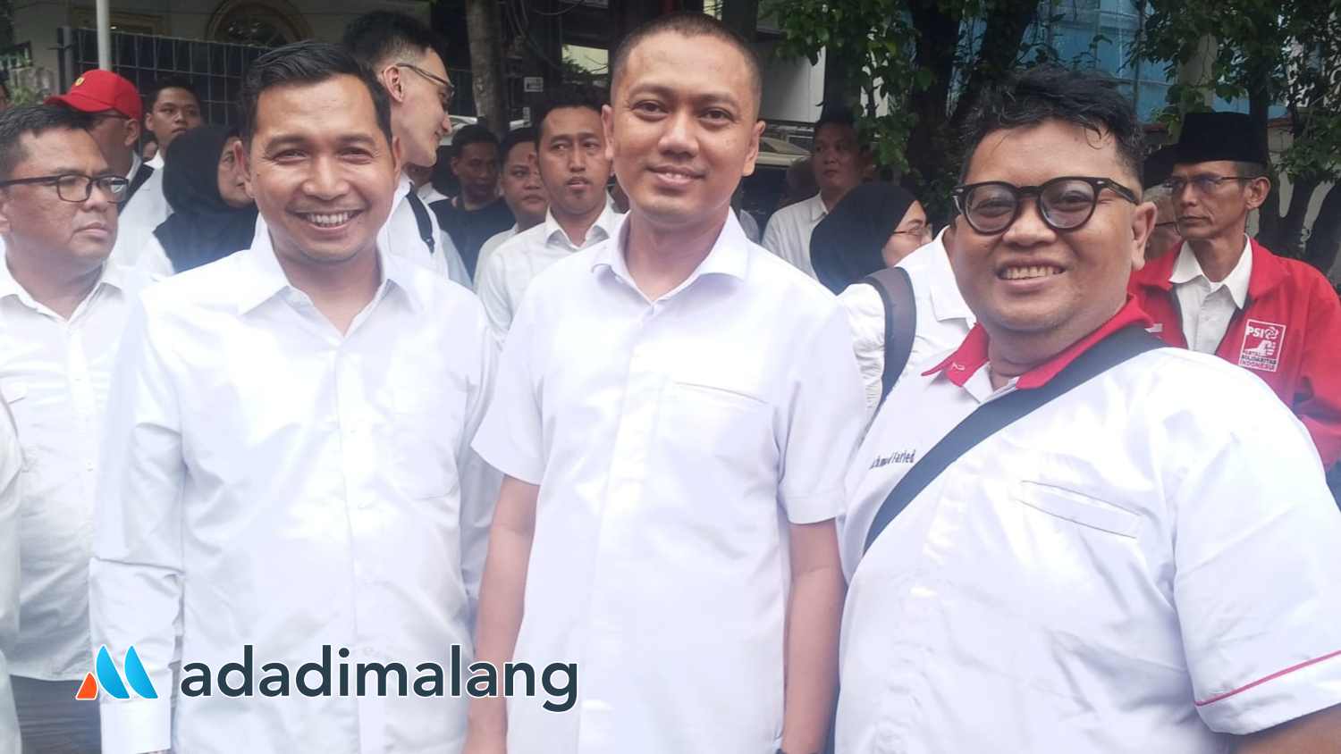 (Dari kiri) Bro Bagus ketua DPW Jatim, Bro Aan Ketua Harian DPP PSI, Faried Ketua DPD PSI Kota Malang (Foto : Ist)