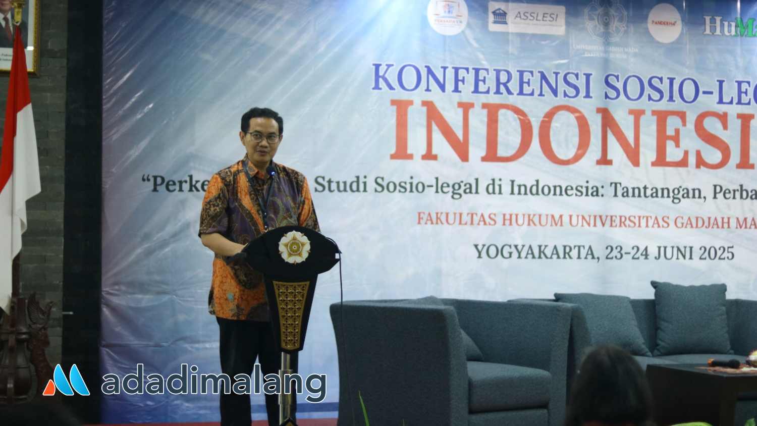 Ketua Umum ASSLESI, Dr. Fachrizal Afandi saat menyampikan sambutannya di hri pertama Konferensi ASSLESI 2025 (Foto : Ist)