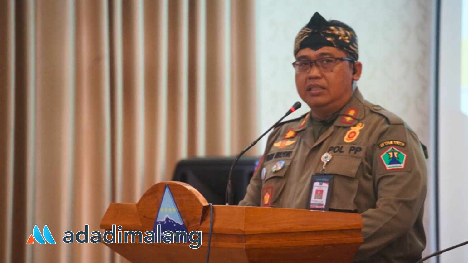 Kepala Satpol PP Kota Malang, Heru Mulyono saat menyampaikan sambutan sebelum kegiatan sosialisasi (Foto : Ist)