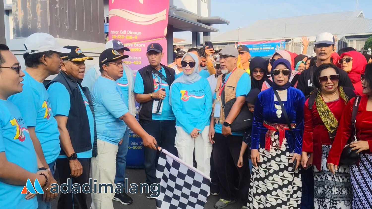 Semarak Jalan Sehat Harkopnas ke-78 di Malang, Trio Agus Sampaikan Pesan Penting Soal Peran Koperasi