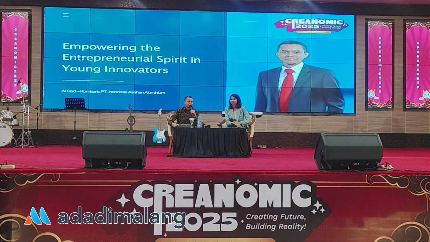 Narasumber dari dunia industri dihadirkan dalam seminar di ajang Creanomic 2025 Fakultas Vokasi Universitas Brawijaya (Foto : Agus Yuwono)