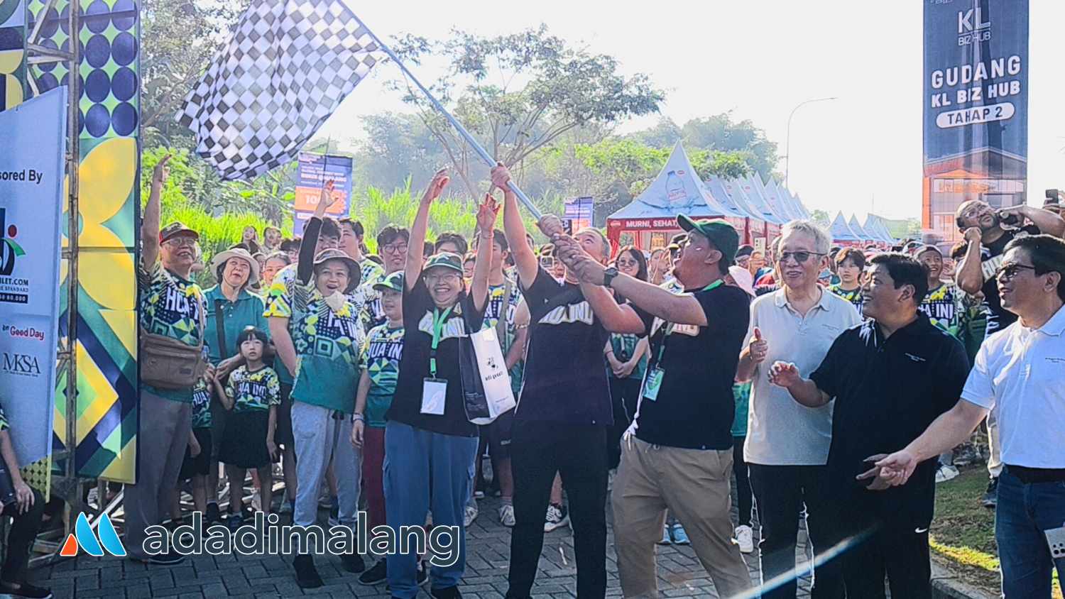 Kosayu Malang Buka Rangkaian Hari Jadi ke-75, Ribuan Peserta Tumpah Ruah di Jalan Sehat dan Bazar UMKM Pagi tadi