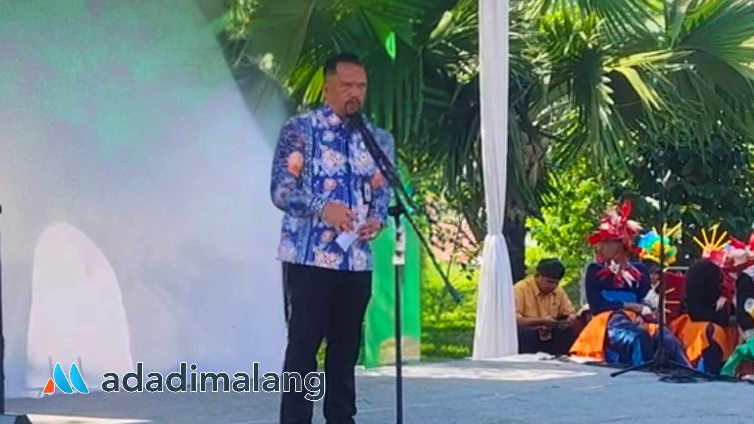 Pelaksana Harian (Plh) Kepala DLH Kota Malang, Gamaliel Raymond Matondang saat mengikuti kegiatan HPAI beberapa waktu lalu di TPA Supit Urang (Foto : Agus Y)