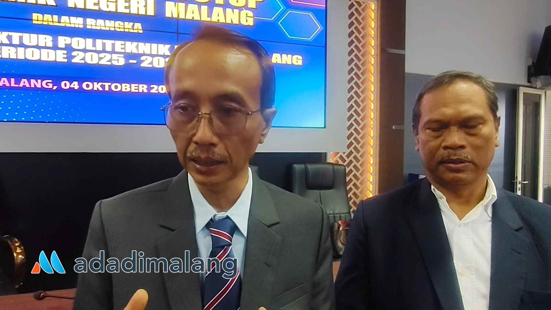 Direktur POLINEMA Terpilih, Ir. Supriatna Adhisuwignjo,ST., MT., saat memberikan keterangan kepada AdaDiMalang.com usai Pemilihan pagi tadi (Foto : Agus Yuwono)