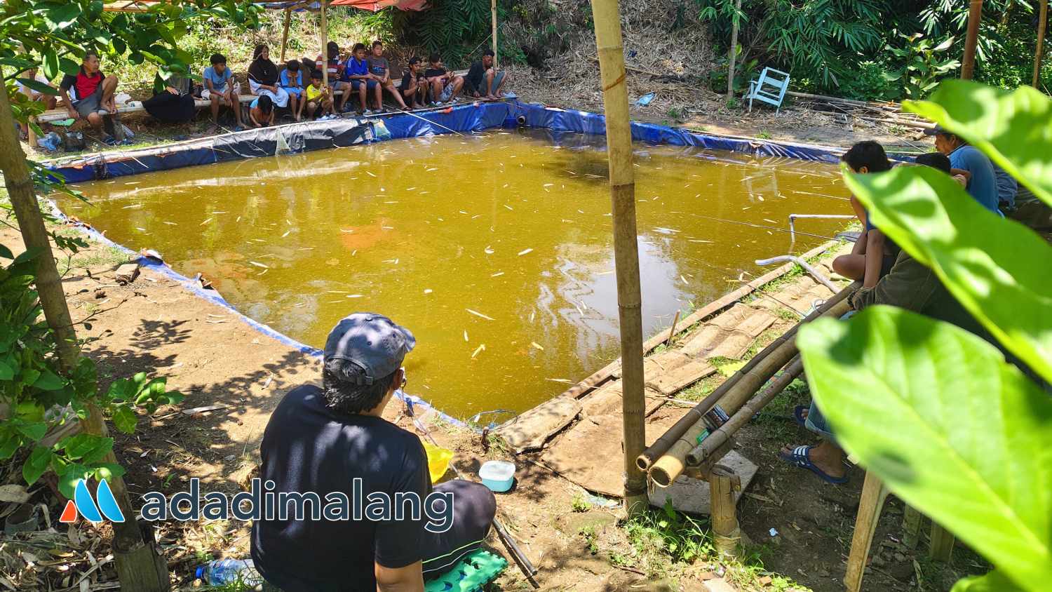 Kolam Pancing Lele Pasar Semar Arjosari Menjadi Sarana Healing Sekaligus Kurangi Ketergantungan Anak pada Gadget
