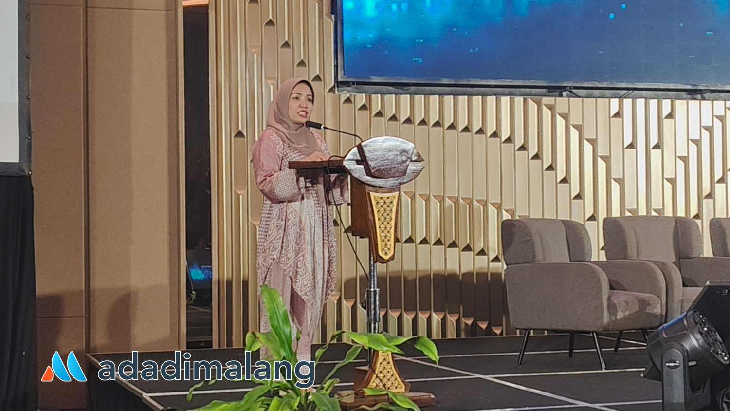 Direktur CV Cahaya Mustika, Mufidatul Zulfa, S.Pi., MM., saat menyampaikan sambutannya (Foto : Agus Yuwono)