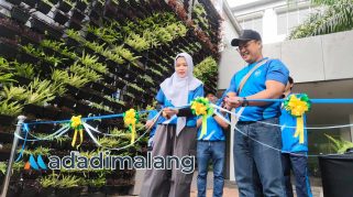Peresmian Vertical Garden pertama di UB di kampus FTP UB pagi tadi (Foto : Agus Yuwono)