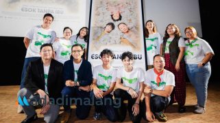 Sesi Konferensi Pers Film Esok Tanpa Ibu (Foto : POPLICIST)