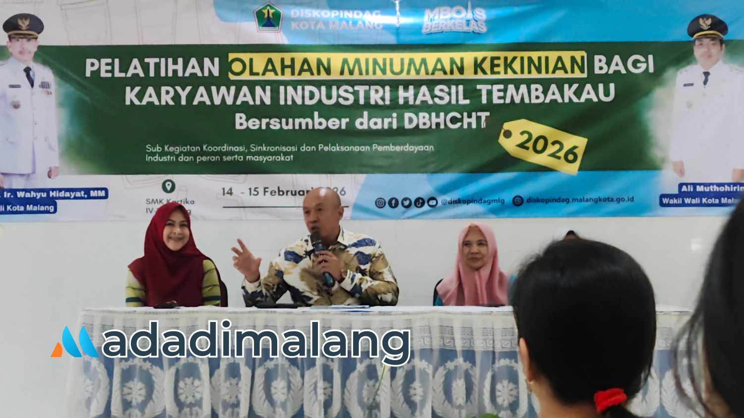 Kepala Diskopindag kota Malang, Dr. Eko Sri Yuliadi, S.Sos., MM., saat memberikan sambutan sebelum membuka kegiatan pelatihan olahan minuman kekinian pagi tadi (Foto : Agus Yuwono)