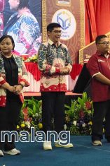 Herningtyas Nurwulansari perkenalkan Pengurus Baru Kopdit Kosayu yang akan membantunya di periode 2026-2030 (Foto : Agus Yuwono)