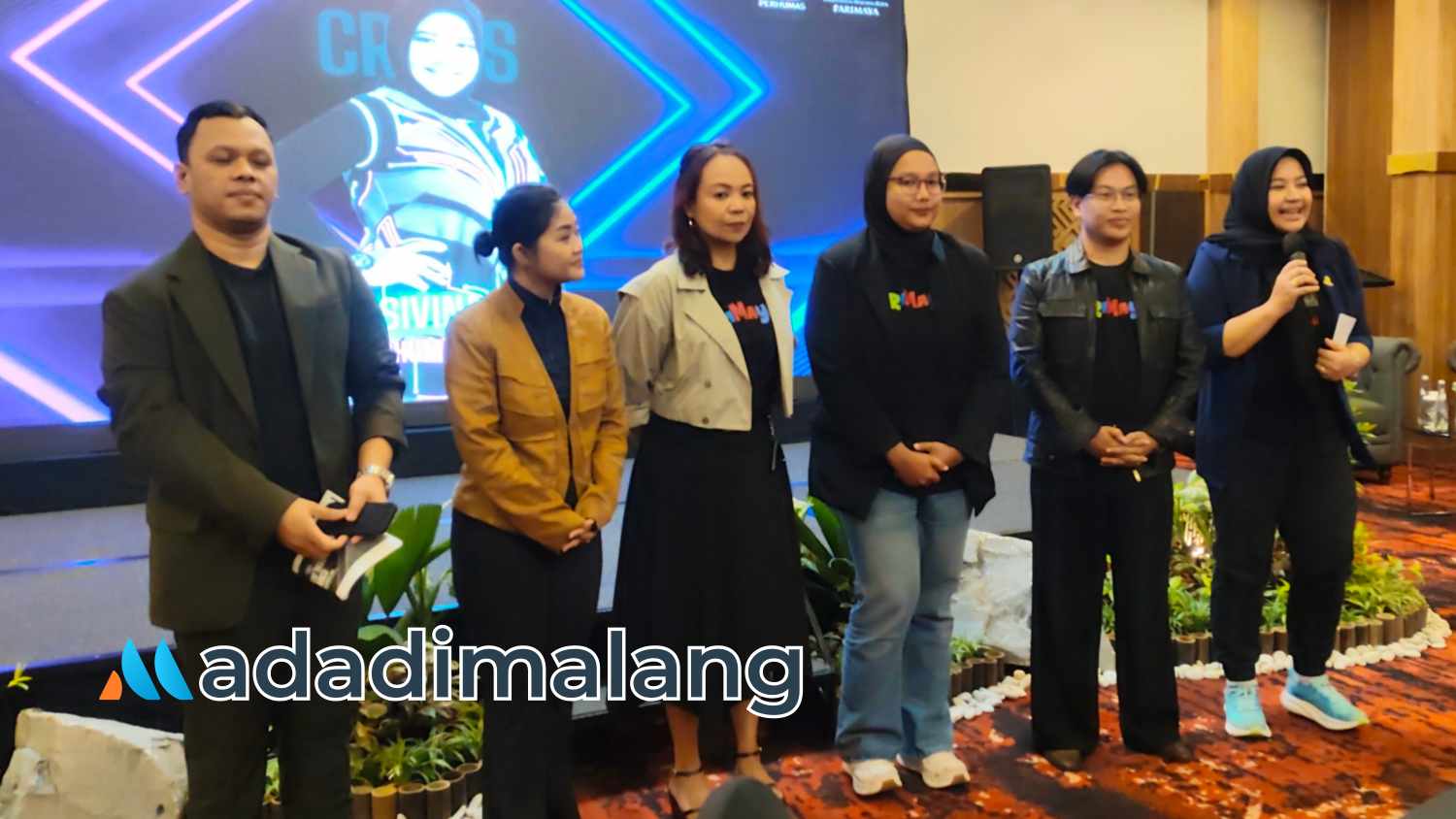Pegiat Parimaya dan BPC Perhumas Malang Raya yang menggelar kegiatan (Foto : Agus Yuwono)