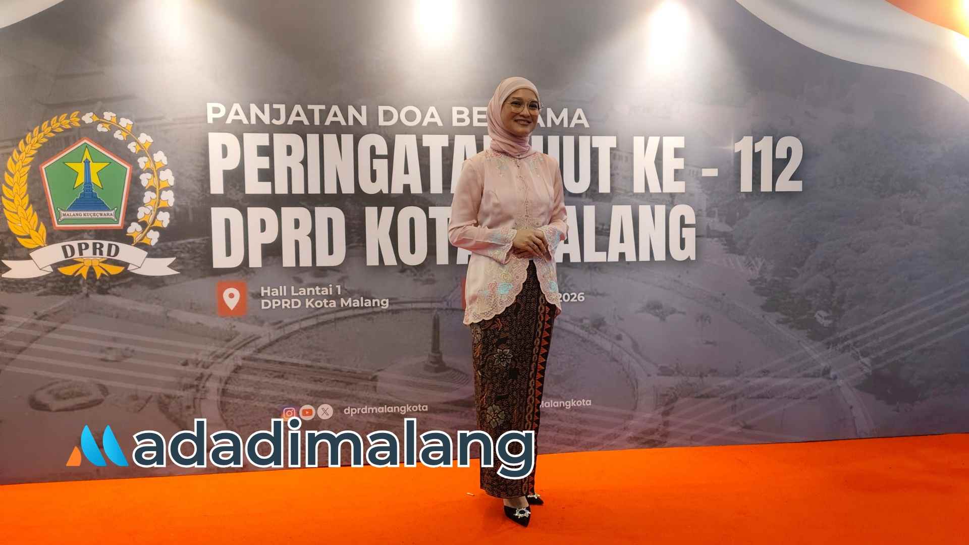 Ketua DPRD Kota Malang, Amithya Ratnanggani Siraduhita, SS., usai kegiatan santunan pagi tadi (Foto : Agus Yuwono)