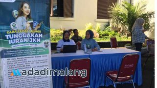 BPJS Kesehatan Cabang Malang saat turut serta dalam kegiatan Gebyar Layanan Publik di Balaikota Malang pagi tadi (Foto : Agus Yuwono)