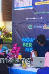 Masyarakat saat mendaftar pemasangan baru sambungan air Perumda Tugu Tirta dengan promo dalam rangka Hari Jadi ke-112 kota Malang (Foto : Agus Yuwono)