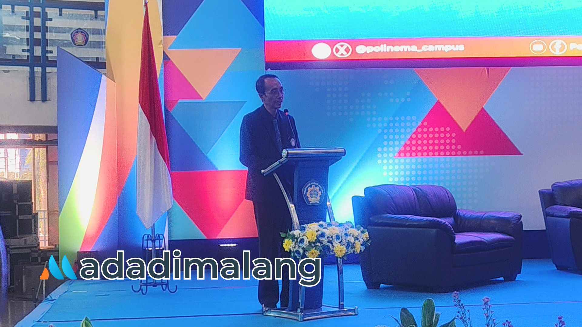 Direktur POLINEMA, Ir. Supriatna Adhisuwignjo, ST., MT., saat memberikan sambutan (Foto : Agus Yuwono)