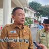 Wali Kota Malang Dr. Ir.Wahyu Hidayat, MM., telah menerima sejumlah hewan kurban dari masyarakat, instansi dan juga pihak Kepresidenan (Foto : Agus Yuwono)