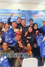 Berbagai komunitas lari di Malang Raya turut menghadiri sesi konferensi pers siang hari tadi di kantor Indomaret cabang malang (Foto : Agus Yuwono)