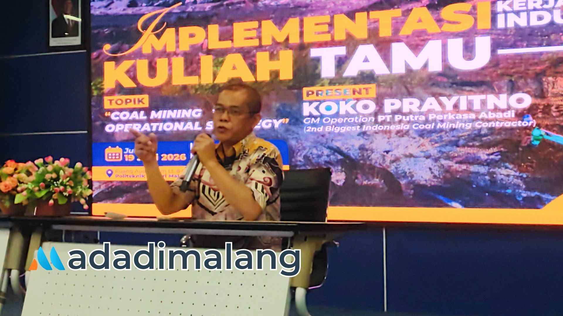 Ketua Jurusan Teknik Sipil POLINEMA, Zenurianto, Dipl.Ing.HTL., M.Sc., saat menyampaikan sambutan di awal kegiatan (Foto : Agus Yuwono