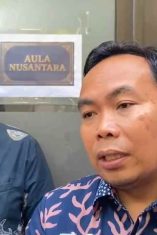 Wakil Wali Kota Malang, Ali Muthohirin saat diwawancarai awak media (Foto : Redaksi AdaDiMalang)