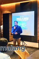 Deputi Kepala Perwakilan Bank Indonesia Malang, Abidin Abdul Haris saat memberikan sambutan dalam kegiatan Gathering AstraPay bersama UMKM dan Media di Malang (Foto : Agus Yuwono)