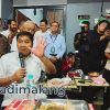 Menteri Perumahan dan Kawasan Permukiman (PKP) Maruarar Sirait saat berdialog dengan penghuni perumahan FLPP di Lawang Park Residence 2 (Foto : Agus Yuwono)
